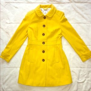 Beautiful, Fun yellow COAT NWOT size Sm ⭐️⭐️⭐️⭐️⭐️